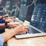 What is a Share Broker